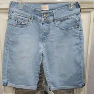Levi's 515 Bermuda Shorts